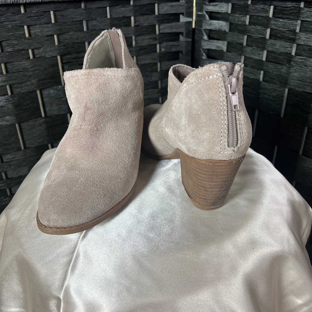 Fergie Women's Ankle Booties - Light Tan Suede